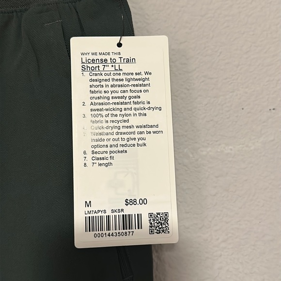 Lululemon train shorts - Picture 7 of 10